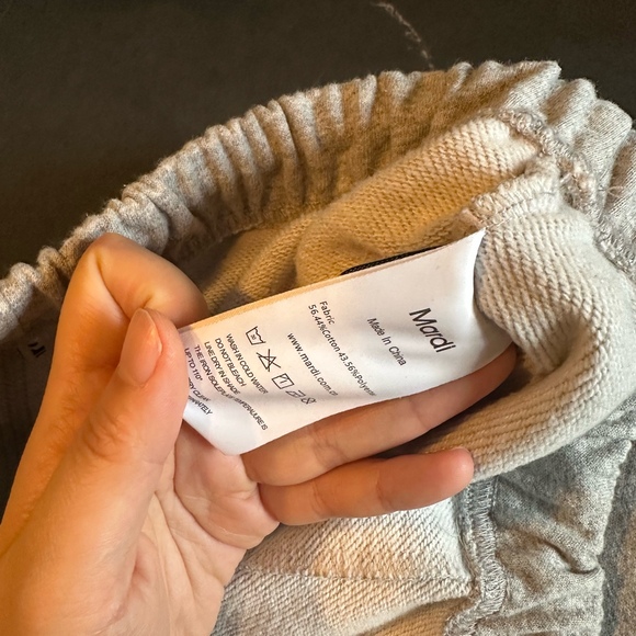 Mardi Daisy Embroidery Grey Sweatpants - Picture 11 of 11